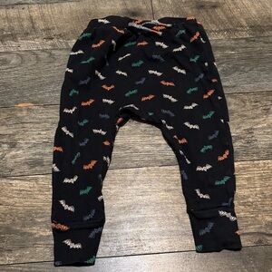 joe fresh black halloween harem style joggers pants with bats 12-18 months baby